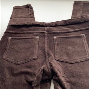 HUE Brown corduroy leggings